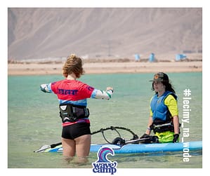 Rodzinne wyjazdy windsurfingowe ze szkoleniem w Dahab