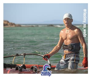 Wyjazdy windsurfingowe dla singli na Naxos do Grecji